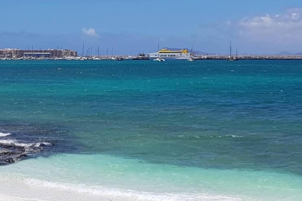 Apartamento Recien Reformado En Centro A Tres Minutos De La Playa Lägenhet Corralejo Exteriör bild